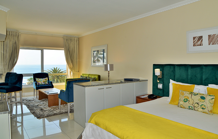 Mini-Suite-4 Mini-Suite-4