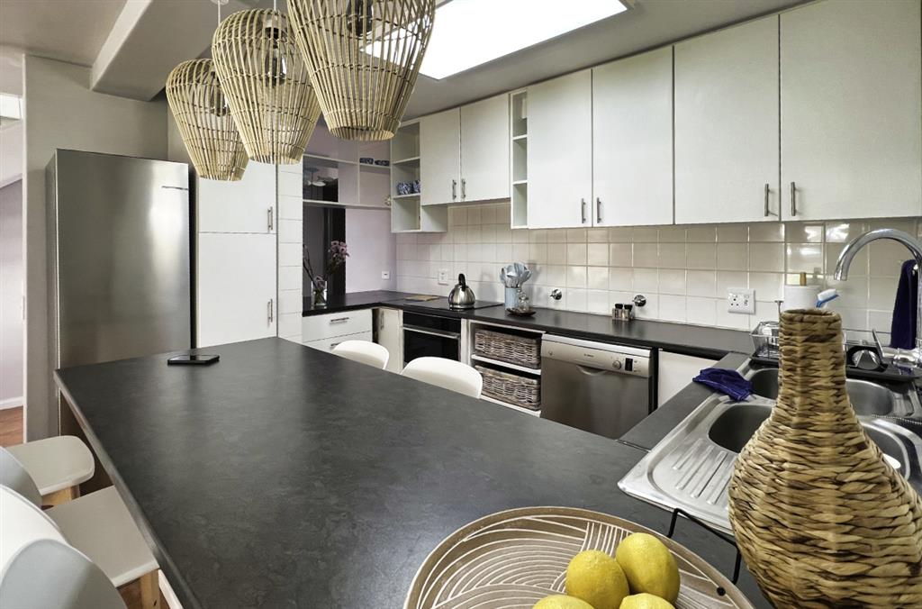 20220719_032341_6_SH_Kitchen_1