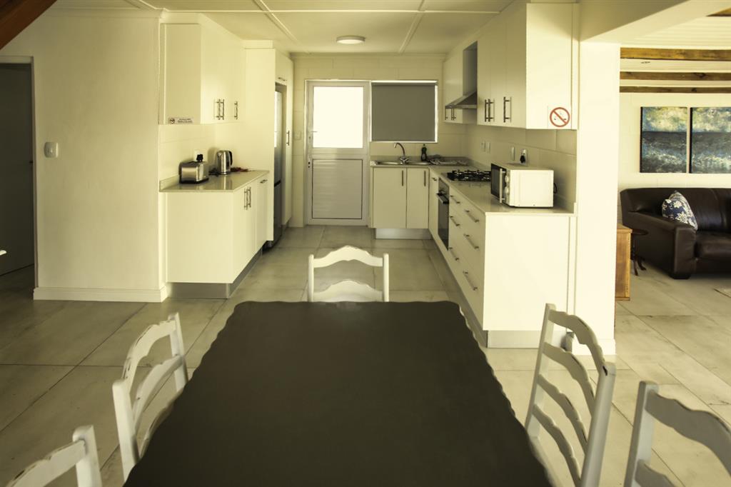 20221116_100835_SV_Dining_Kitchen_1